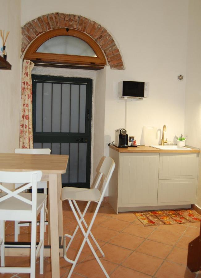 Bed and Breakfast Il Soppalco Корнилья Экстерьер фото